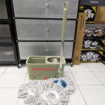 SPORTS CAR MOP OLIVE - Image 2